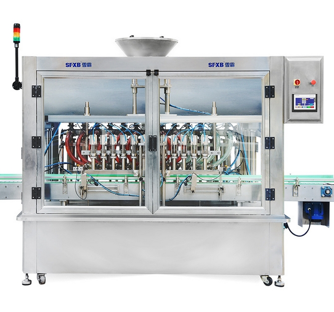 全自動(dòng)食用油灌裝機(jī)：提升生產(chǎn)效率與產(chǎn)品質(zhì)量的關(guān)鍵設(shè)備