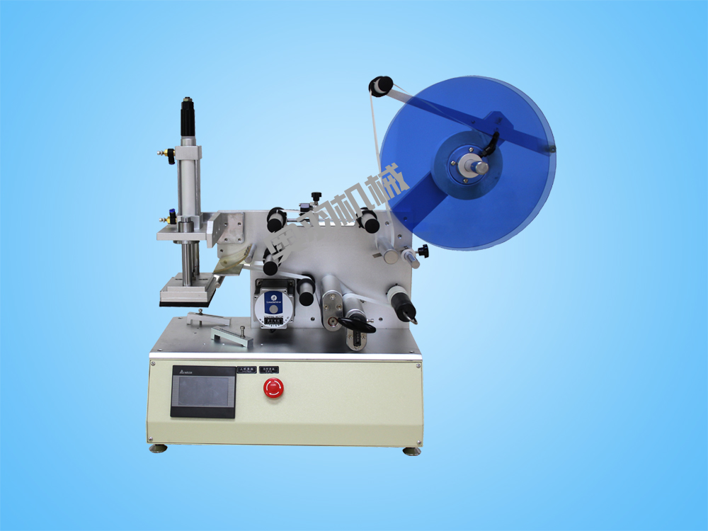 石家莊半自動(dòng)平面貼標(biāo)機(jī)生產(chǎn)用途和產(chǎn)品特點(diǎn)